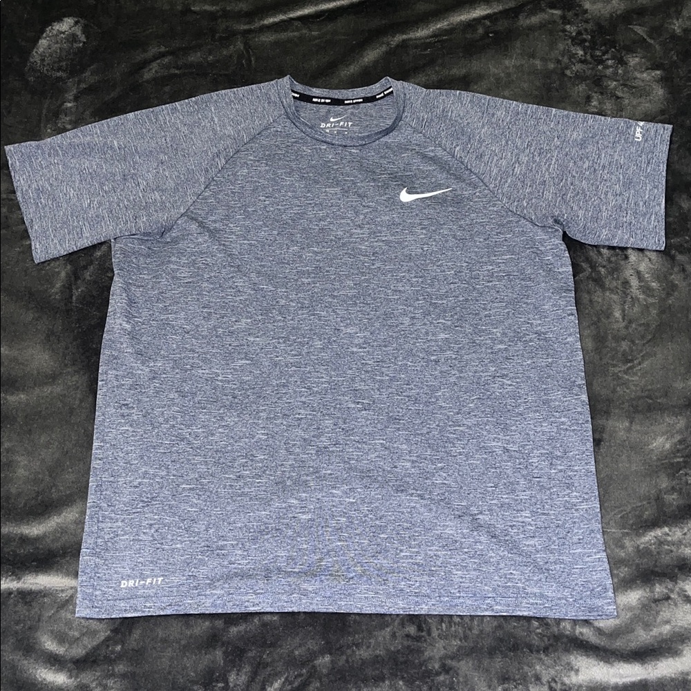 Nike Swim Men's Heathered Blue Dri-FIT short sleeves tee Medium